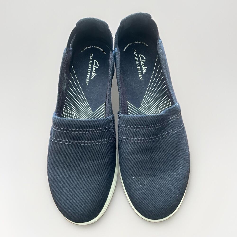 Womens Clarks Navy Blue Breeze Cloud Steppers Slip on Flats Sneakers US 9.5M